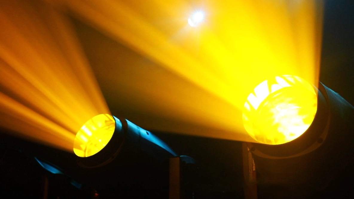 GML ALED BSW 480 CMY LED Moving Head wash mode — two lenses in warm orange output, wide coverage